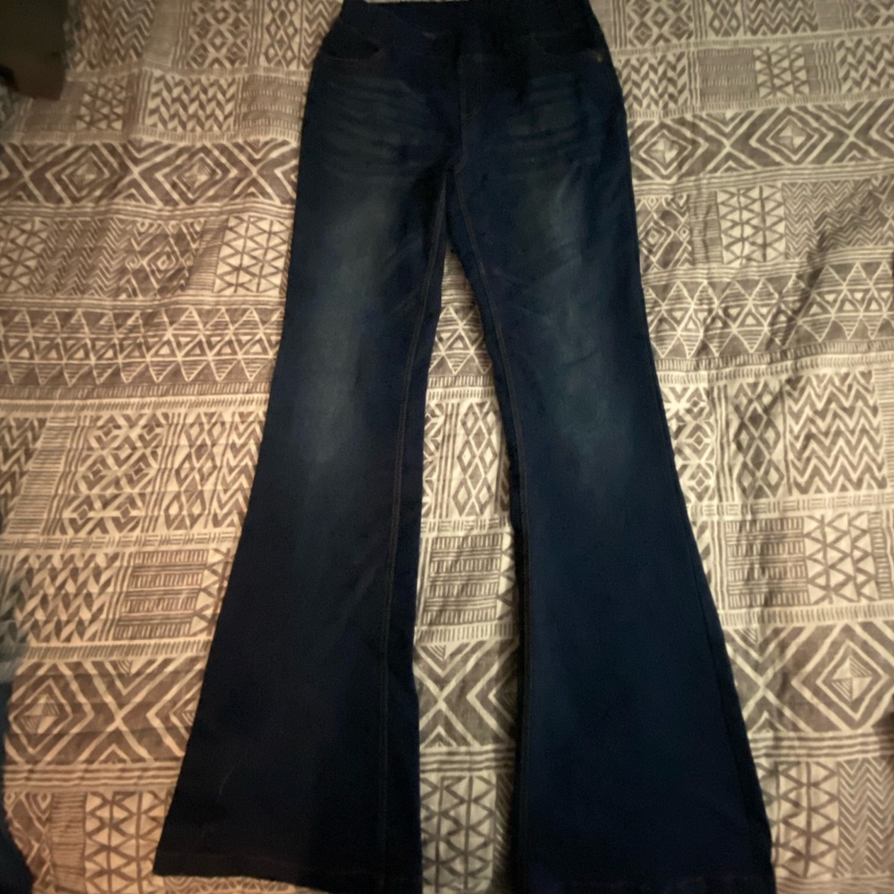 Bootcut pull on jeans. Dark blue denim.